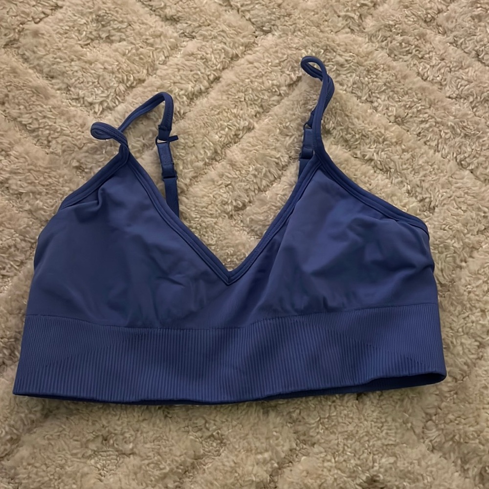 Lululemon bra